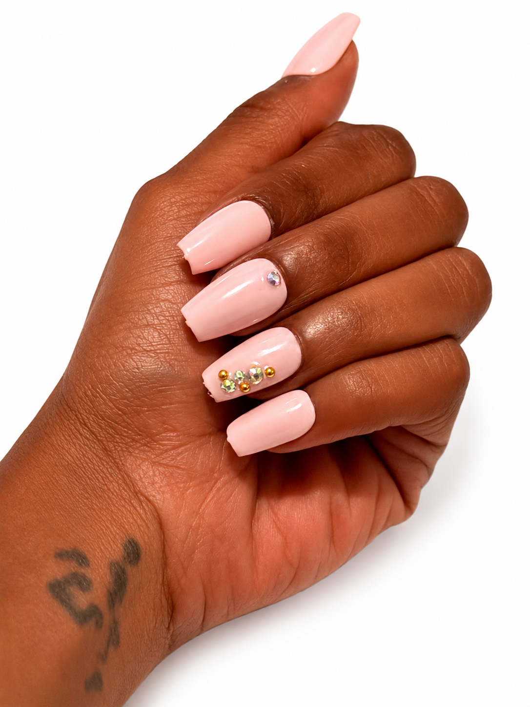 Press on nails
